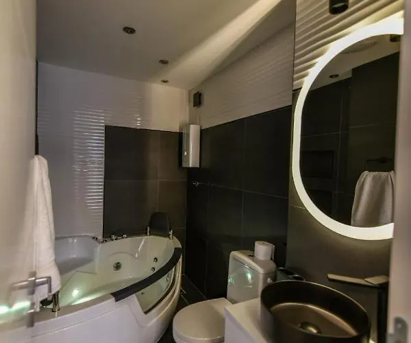 Bane 4. 公寓 克拉列沃